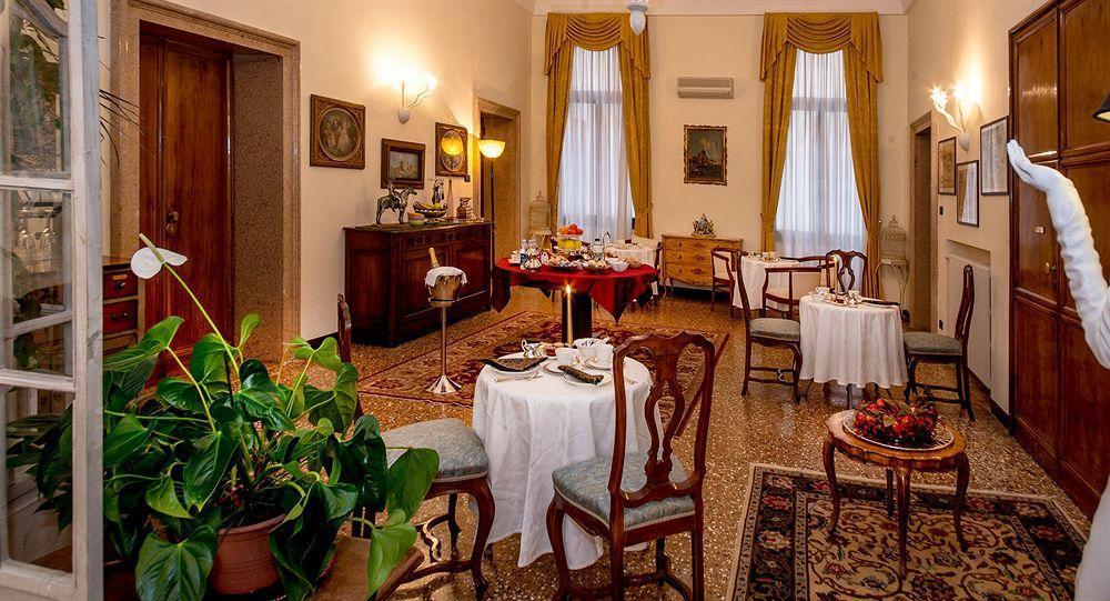 Ca' Cappellis Bed and Breakfast Venetië Buitenkant foto